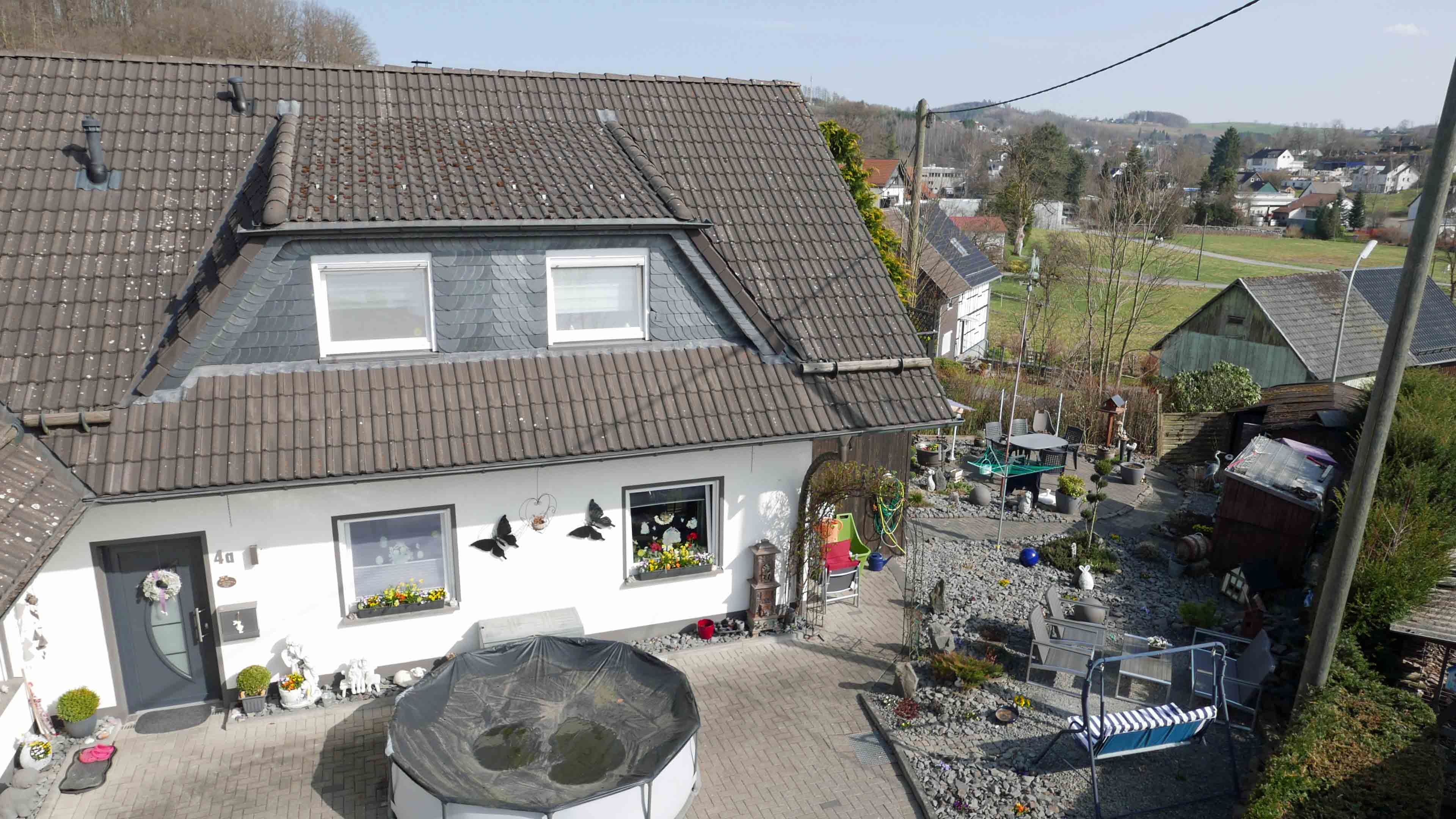 226 2-277 - Reichshof-Wildbergerhütte: Kleines, solide im Jahr 2000 gebautes EFH