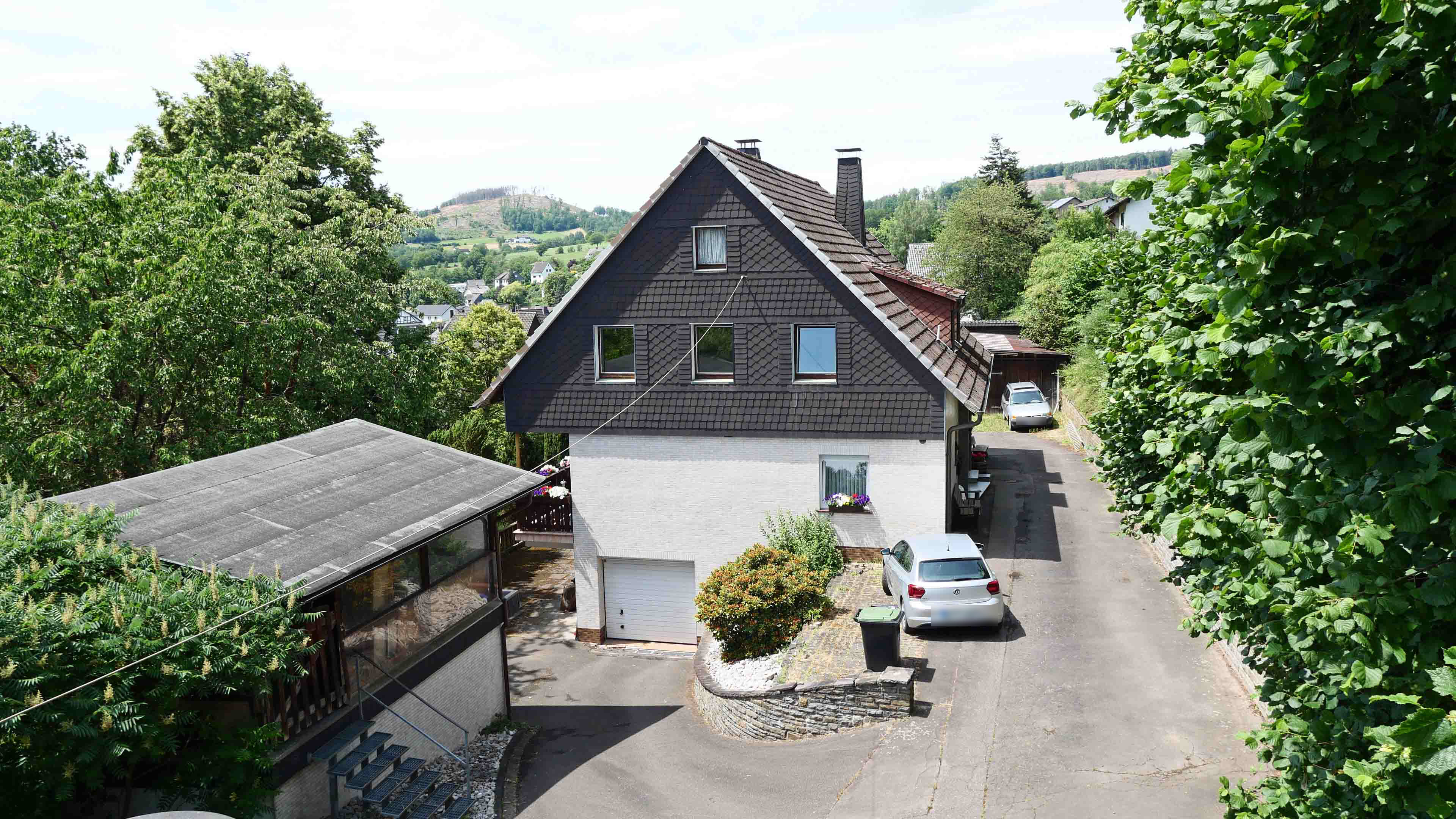 287 2-334 - Morsbach: Perfekt für die große Familie - 1-2 Familienhaus in einzigartig guter Wohnlage  