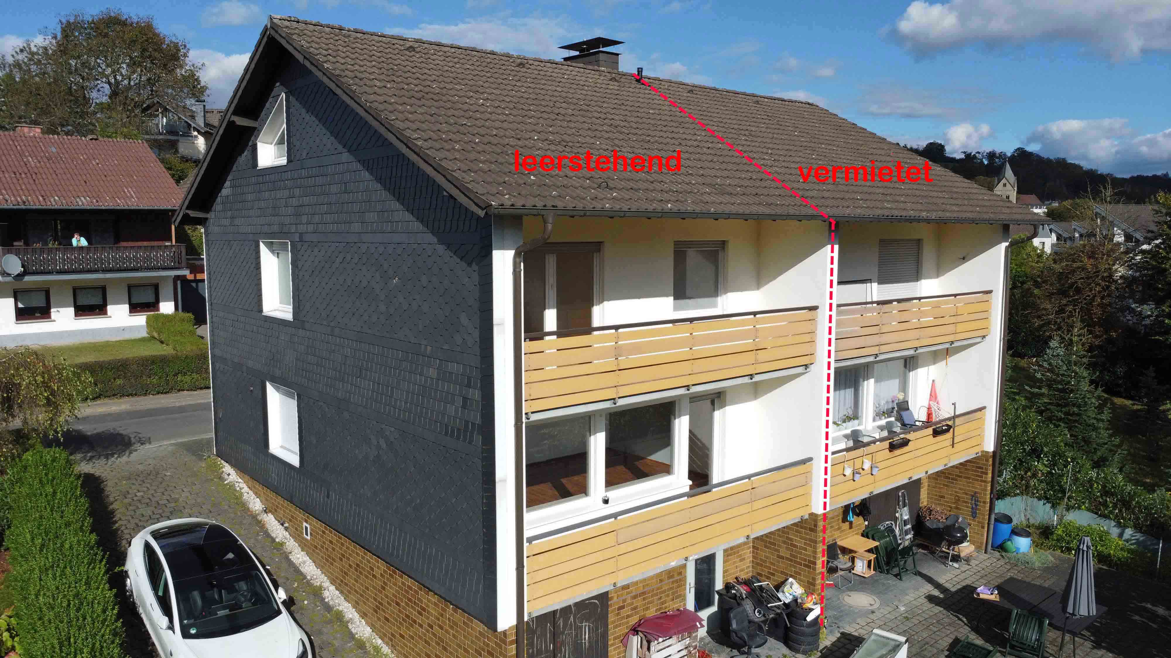 Morsbach: Doppelhaus im Zentrum, links: bezugsfrei; rechts für 600 € vermietet