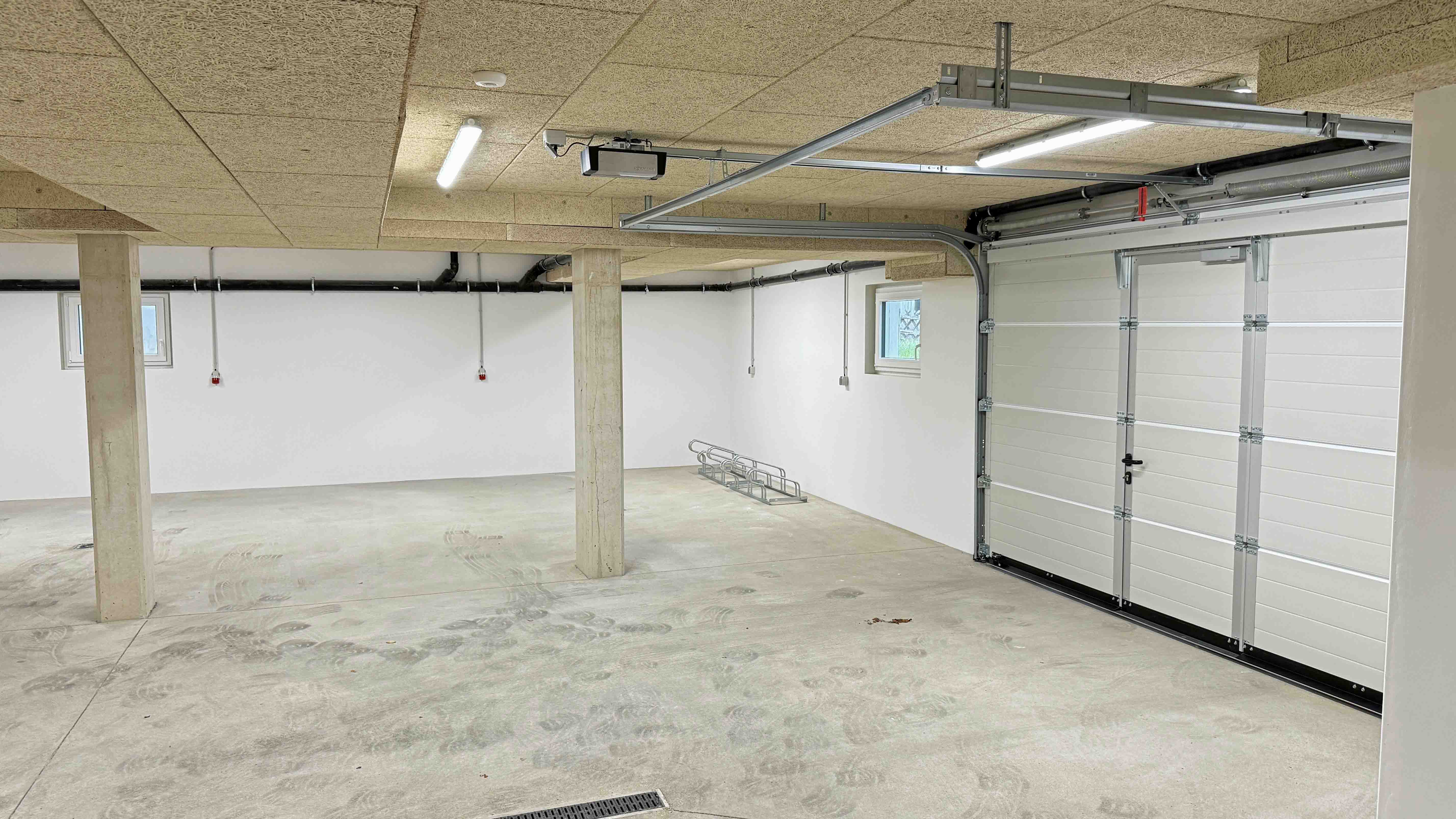 Morsbach: Neu, barrierefrei und sofort beziehbar, Tiefgarage mit Steckdosen fürs E-Auto: 24.500 €