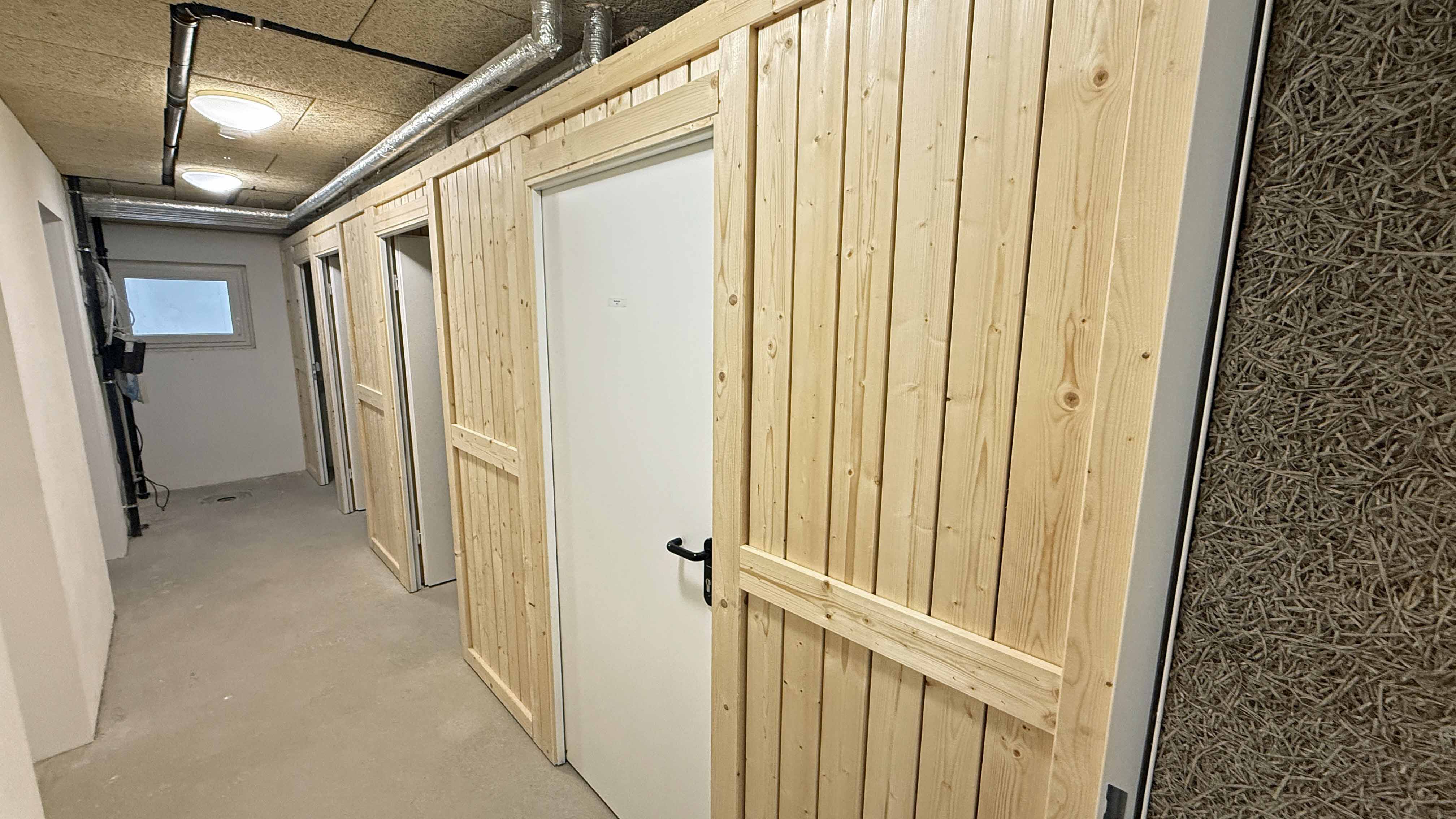 Morsbach: Neu, barrierefrei und sofort beziehbar, Zur Wohnung gehört ein Kellerabteil